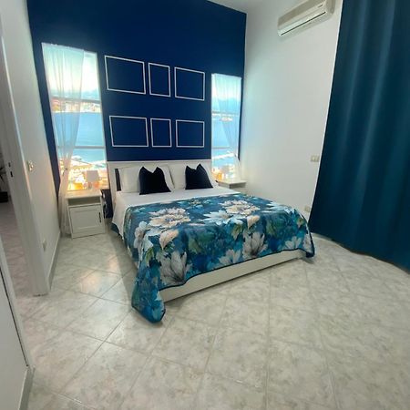Ellebi Home Napoli Eksteriør billede